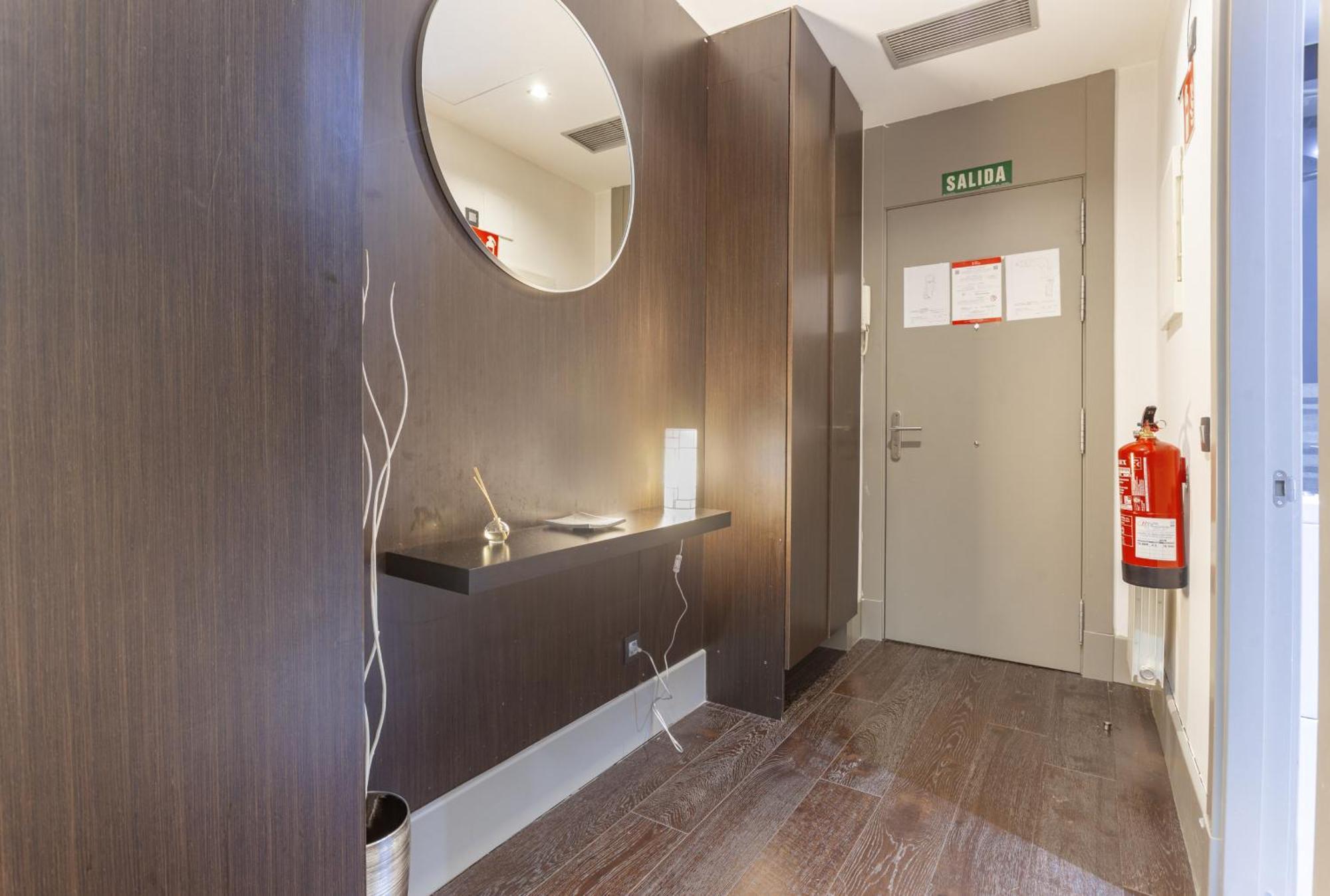 Apartamento Cibeles Studio En Madrid Kültér fotó